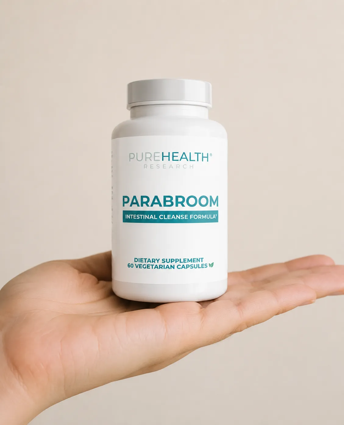 Parabroom WW — the package held in a hand